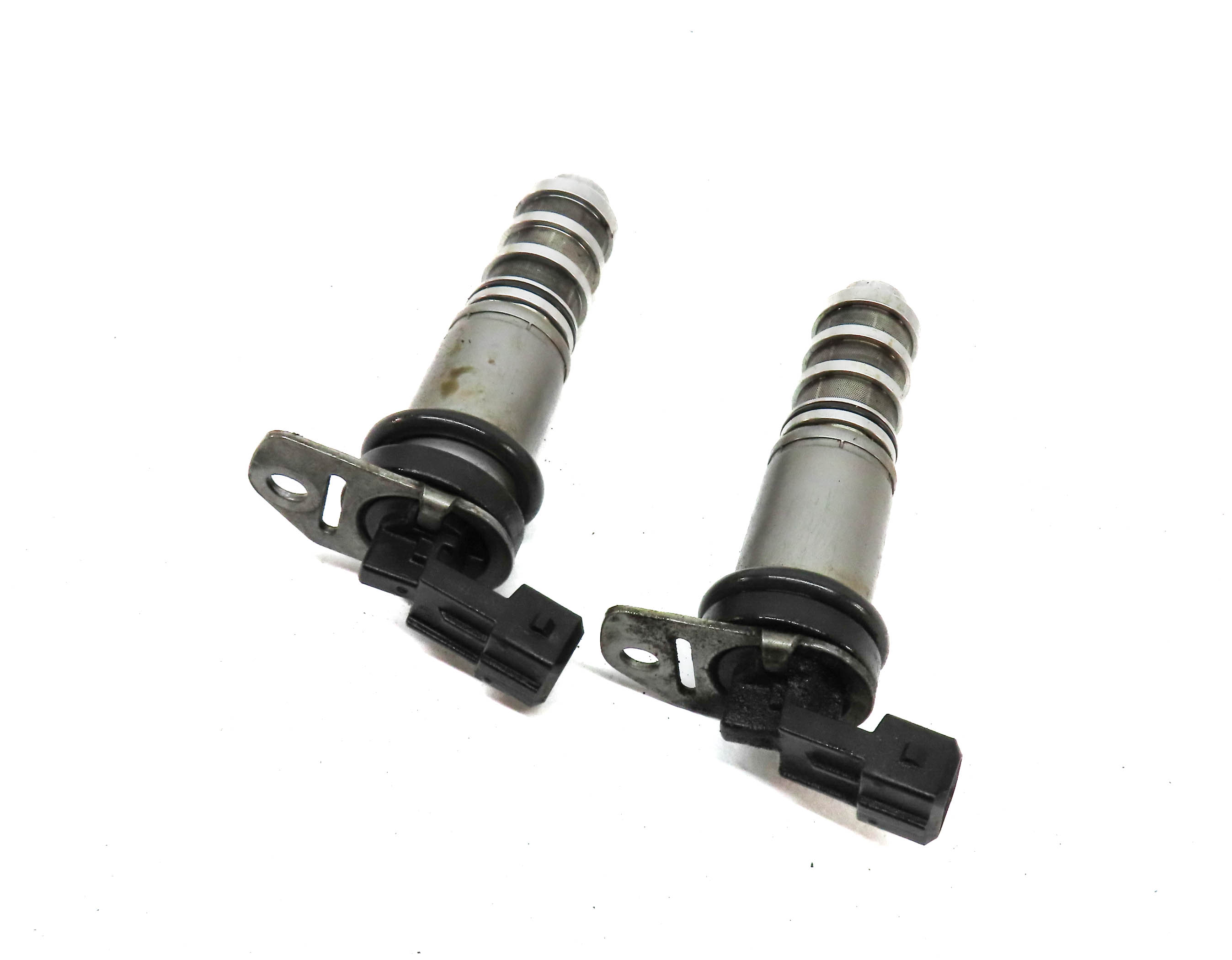 2014 BMW 650i GRAN COUPE (F06) 4.4L TURBO (N63) ENGINE VVT TIMING SOLENOID SET/2 — exact item pictured